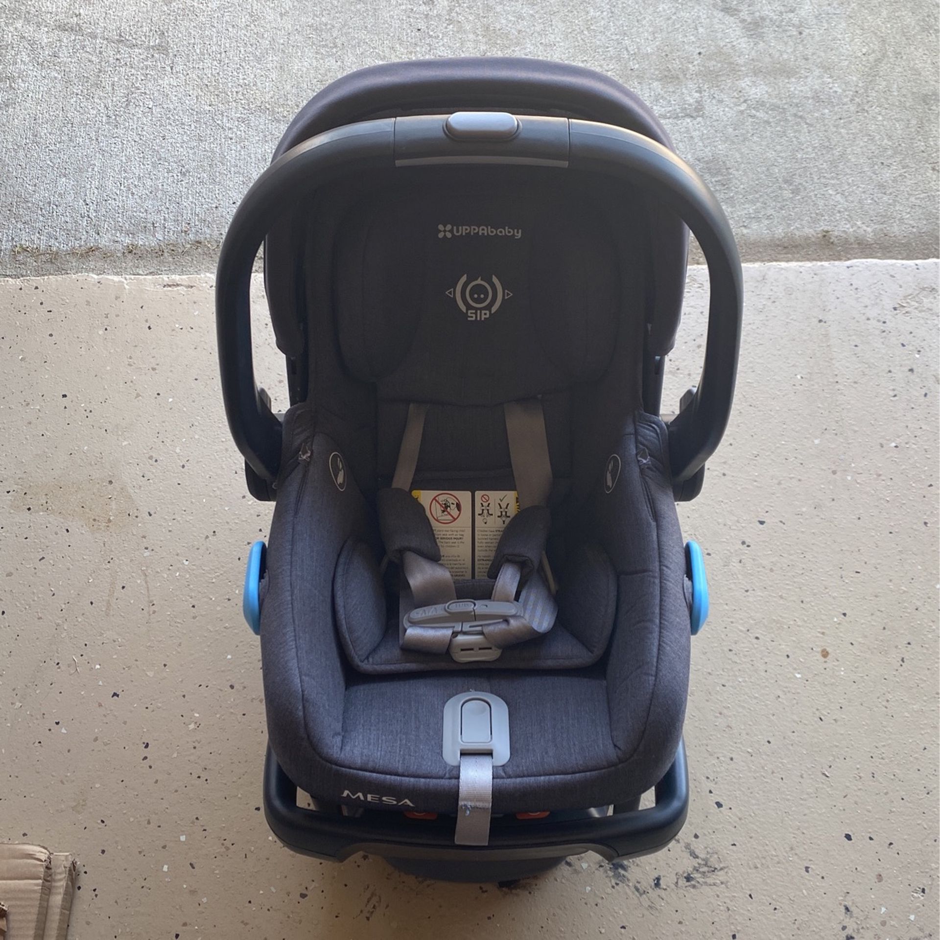 Uppababy Infant Car seat - Gray