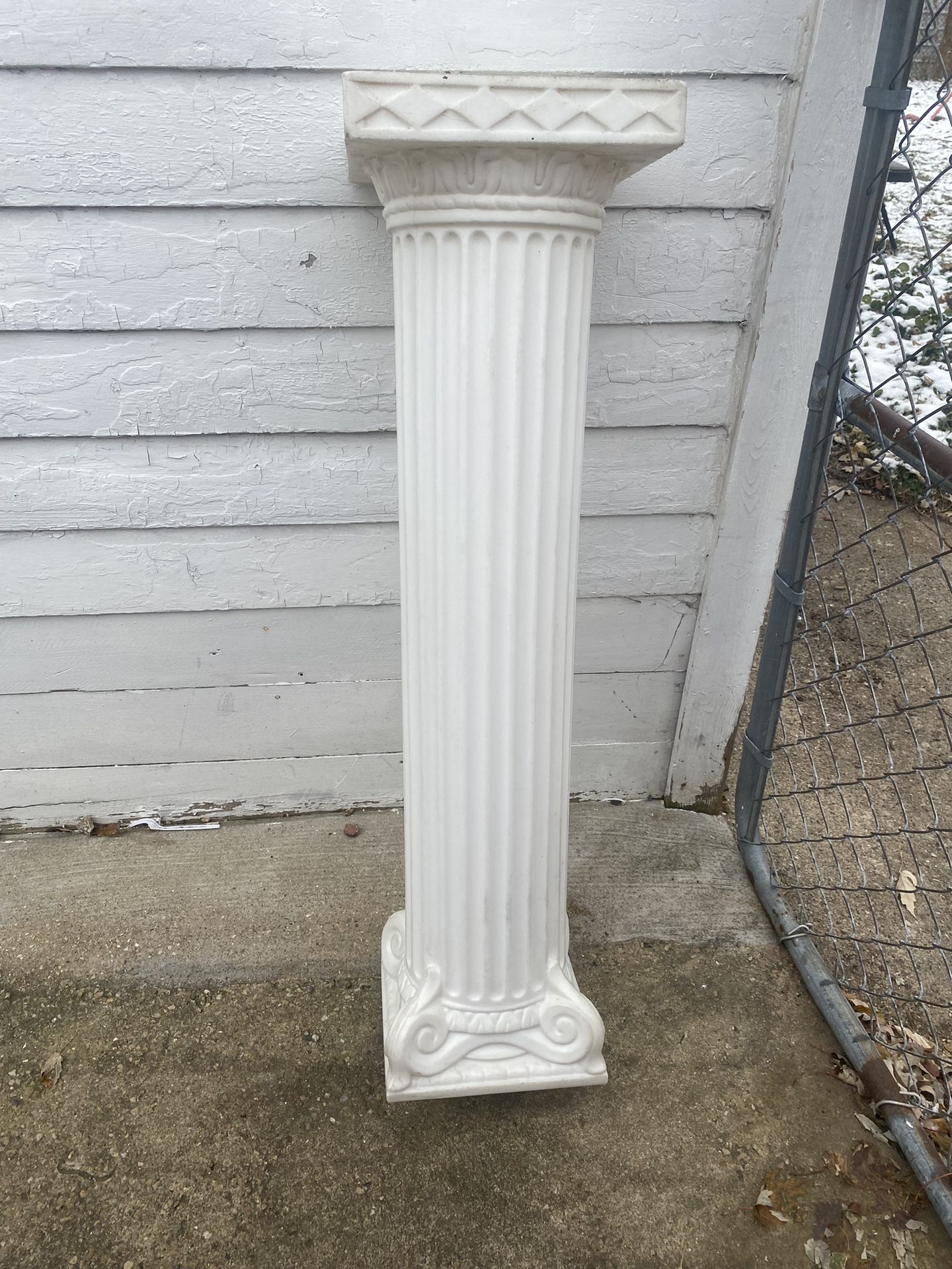Plastic Roman Pillars