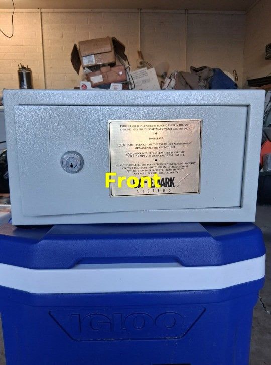 Safe Mark hotel safe