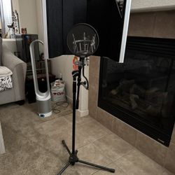 SE Electronics Microphone Isolation Shield