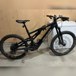 Specialized Turbo Levo E Mountain Bike – Memphis, TN