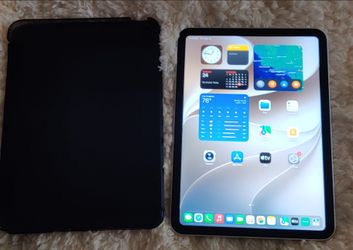 iPad A14  $280 CHECK DESCRIPTION