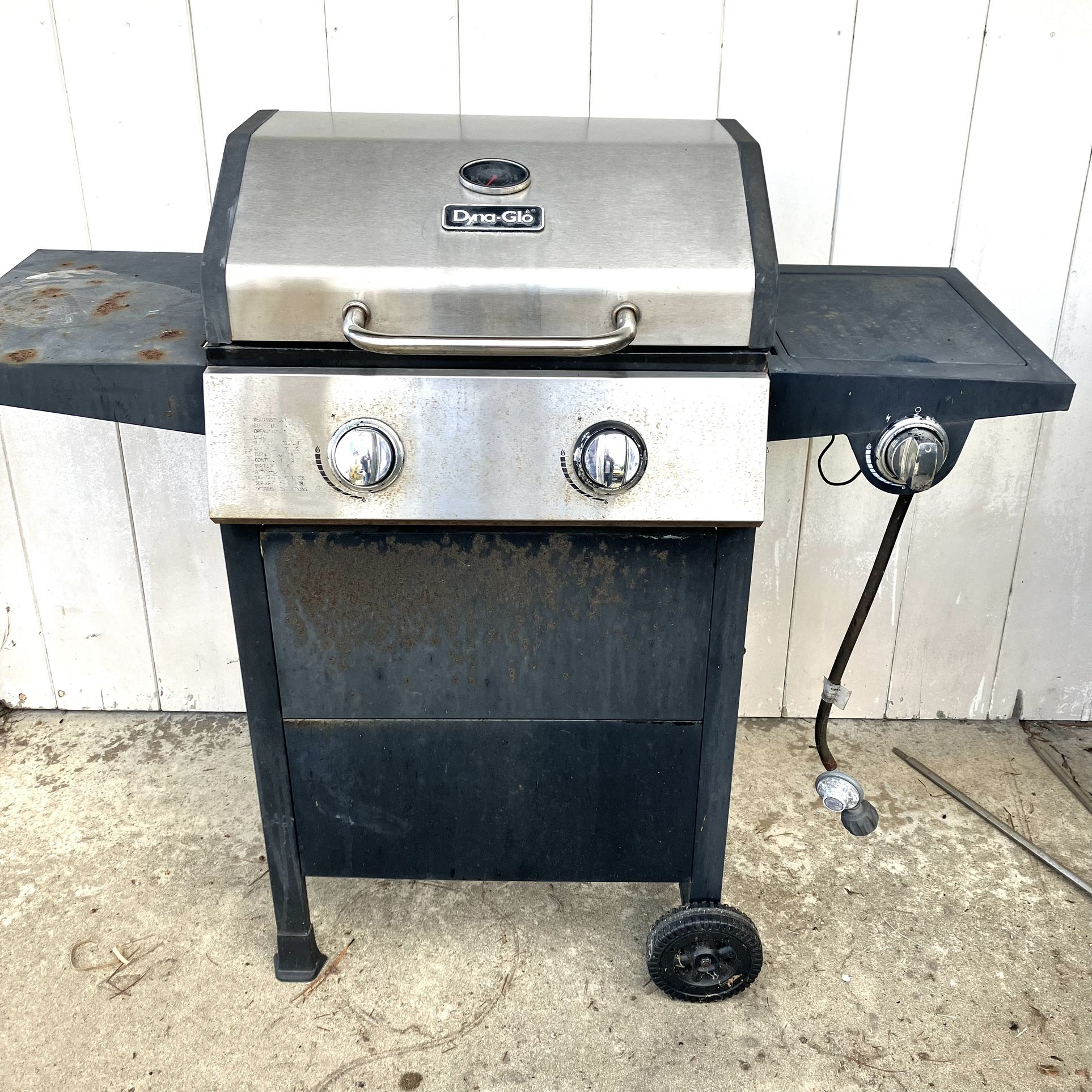 Dyna-Glo Bbq, Propane Grill with Side Burner, New Over $150