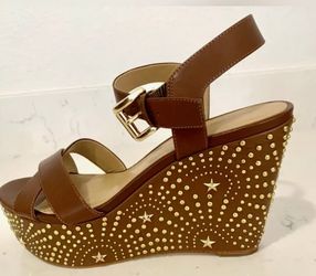 Size 6 Michael Kors Sandals