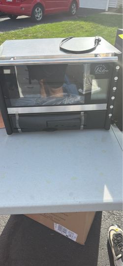Brand New Bistro Pizza Oven