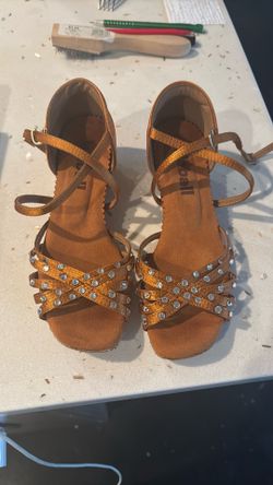Big Girl Dance Shoes With Rhinestones Size 4 