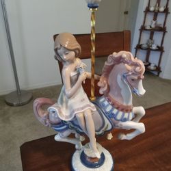 Lladro "Carousel Girl"  #1469