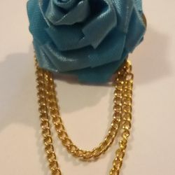 Vintage Brooch Flower Pin