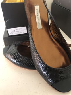 Cynthia Vincent flats 9.5 (new)
