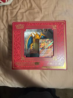 Pokemon Charizard Ex-Collection