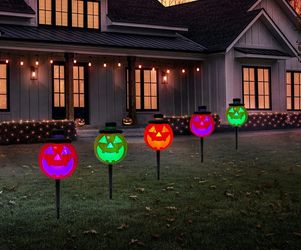 Member's Mark Pumpkin Lawn Stakes, Set of 5