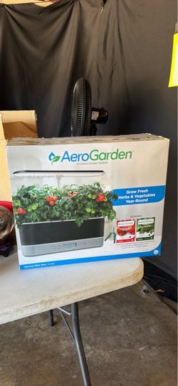 AeroGarden Harvest Elite Slim 6-Pod In-Home Garden System