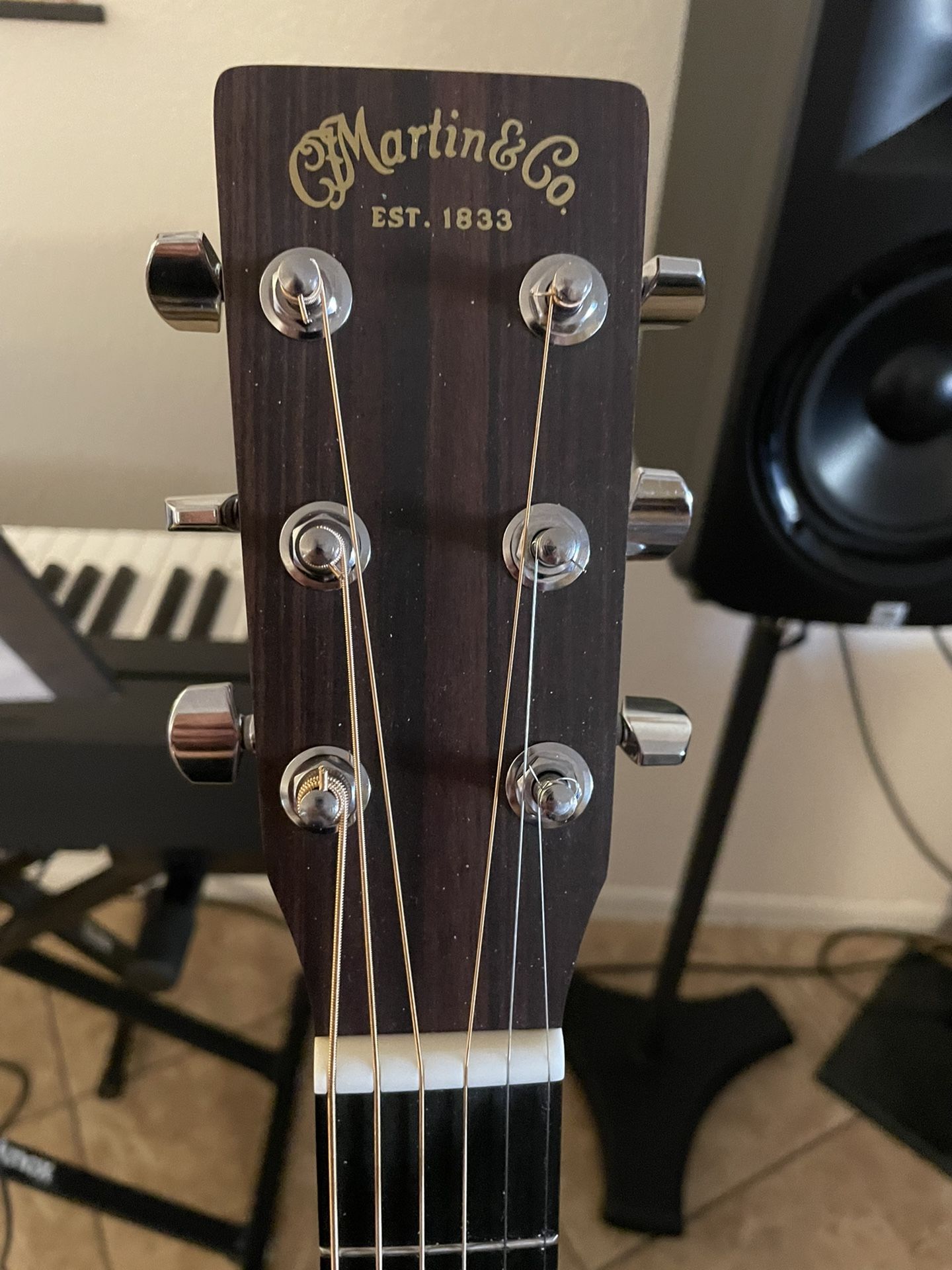 Martin DRS1 Acoustic /electric