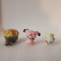 Lot of 3 Mini Pokemon Action Figures Appletun Snubbull & Togepi Collectible Toys
