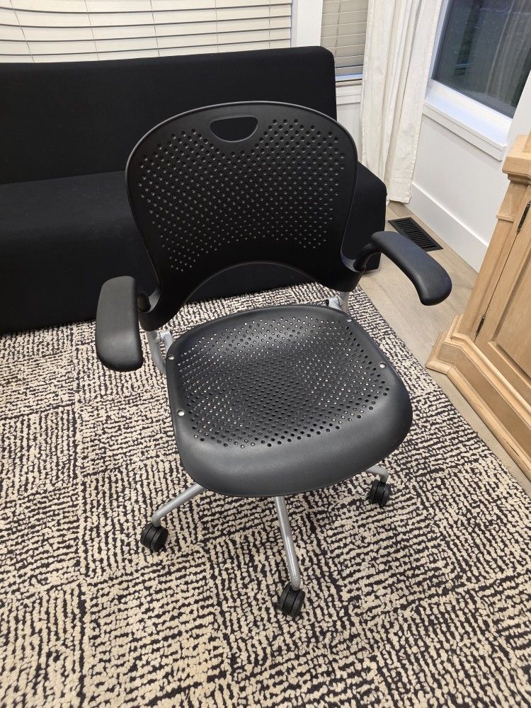 Herman Miller Caper Office Multitask Chair