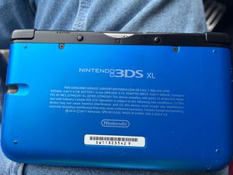 Nintendo 3DS XL Blue + Game & Charger