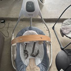 Ingenuity Simple Comfort Compact Baby Swing with Wood Toy Bar - Chambray
