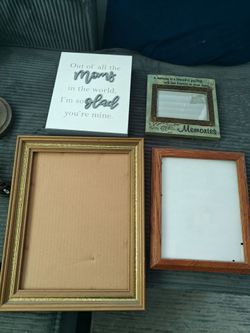 Lamp and frames $20