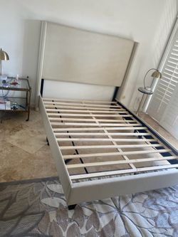 Upholstered Platform Bed Frame with Headboard