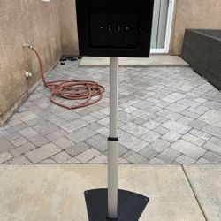 APPLE IPAD 9.7” PHOTO BOOTH FLOOR STAND ADJUSTABLE HEIGHT TILTING BRACKET