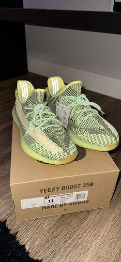 YEEZY BOOST 350 V2 YEEZY MENS 11 ADIDAS ORIGINAL