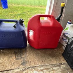 5 Gallon Kerosene/gas Cans