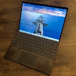 Surface Pro 9 16gb i7