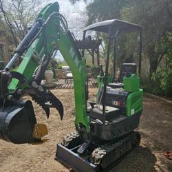 New Mini Excavator With Swing Boom 