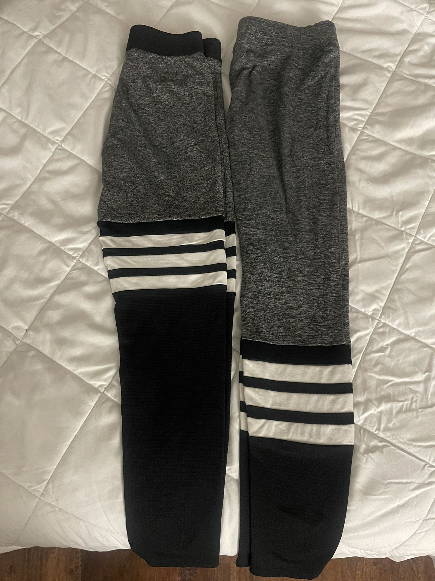 Bombshell Sportswear Leggings – Size Small – Barely Worn