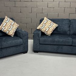 Ashley’s Furniture Aviemore New Blue Sofa Couch Set