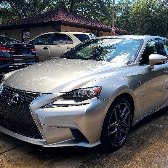 2016 Lexus IS