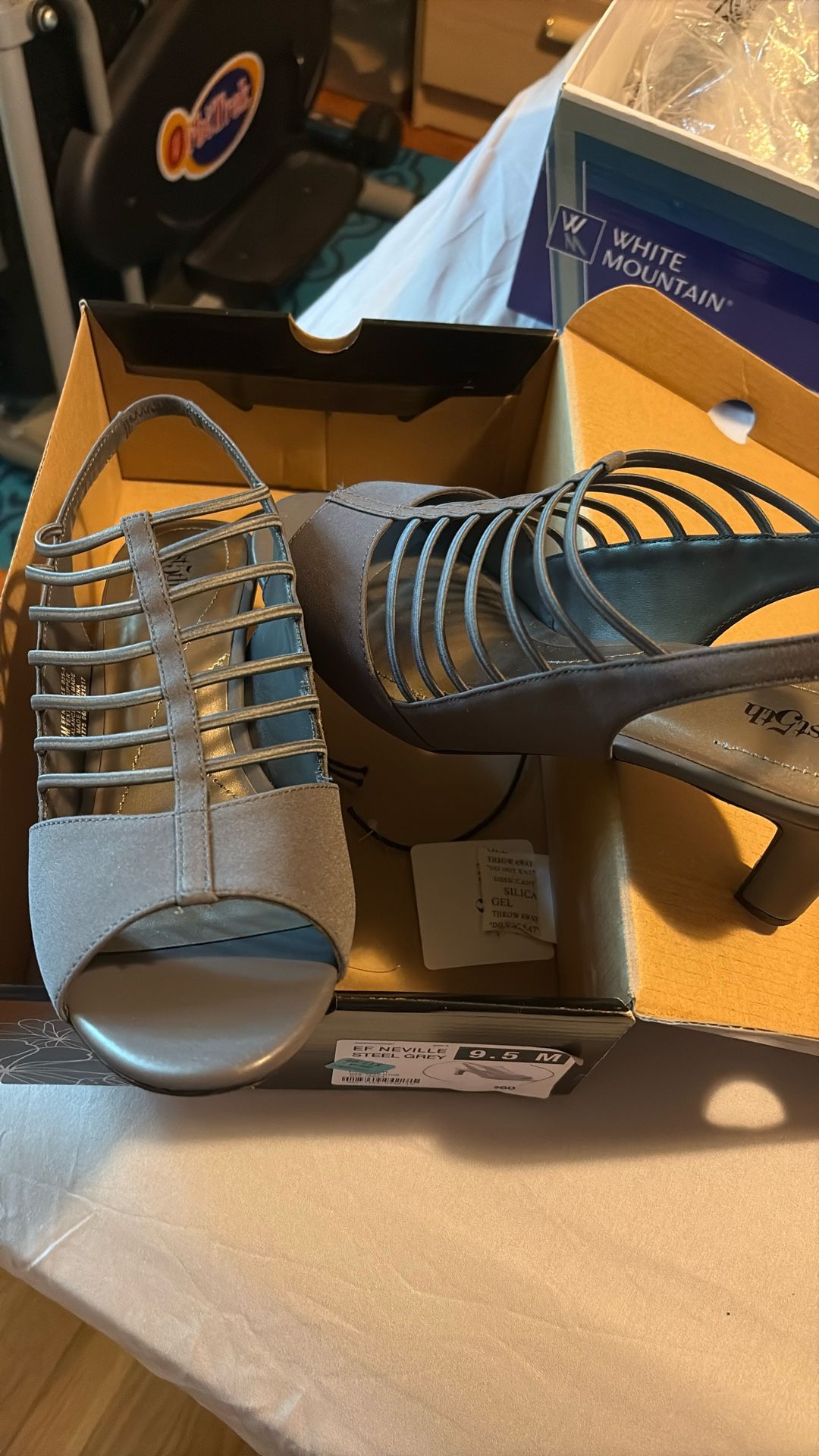 ZAPATOS,K SI NUEVOS,,