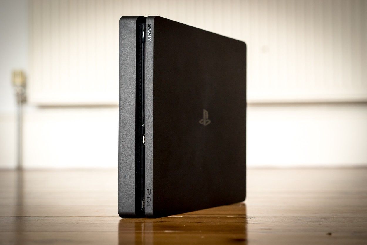 PS4 Slim