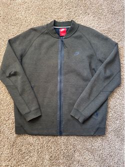 Nike Tech Fleece Full Zip varsity Jacket Mens Size XL Olive Green 678508-325