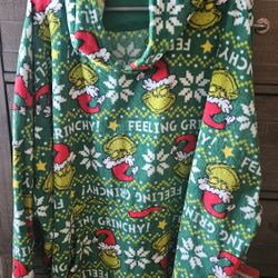 Grinch Women's Pj's Gown & Slippers