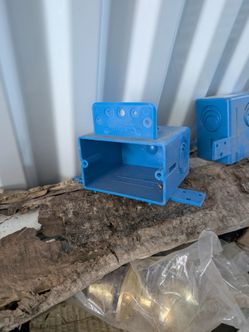 New Carlon A122 1-Gang Blue ENT Electrical Outlet Boxes