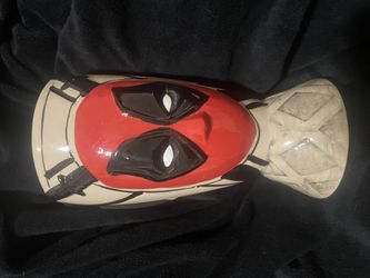 Limited Edition 2025 Marvel Deadpool & Wolverine 