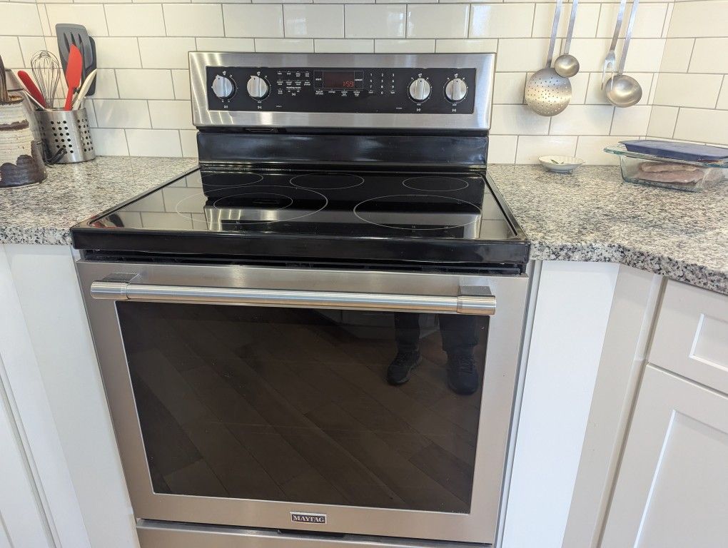 Maytag Five Burner Electric Stove