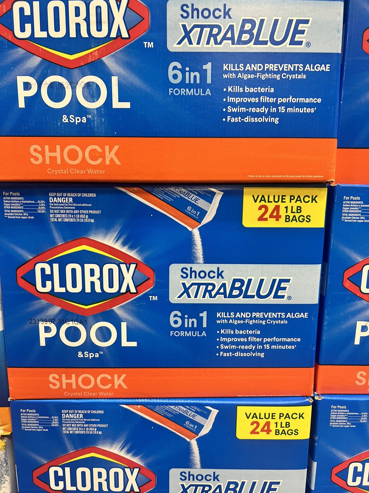 Clorox Pool and Spa XtraBlue Shock, 24 Pack (selling fast!)