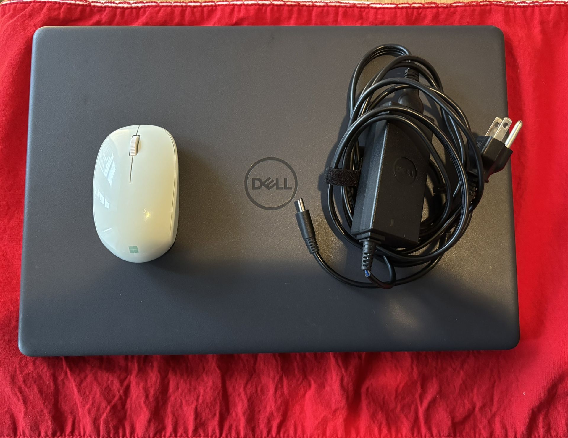 Dell Inspiron 15.6" FHD Touch-Screen Laptop  AMD Ryzen 5 8GB Memory 256GB Solid SSD