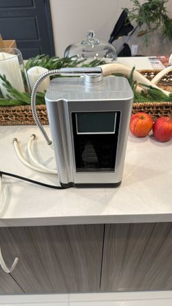 Countertop Alkaline Water Ionizer / Purifier