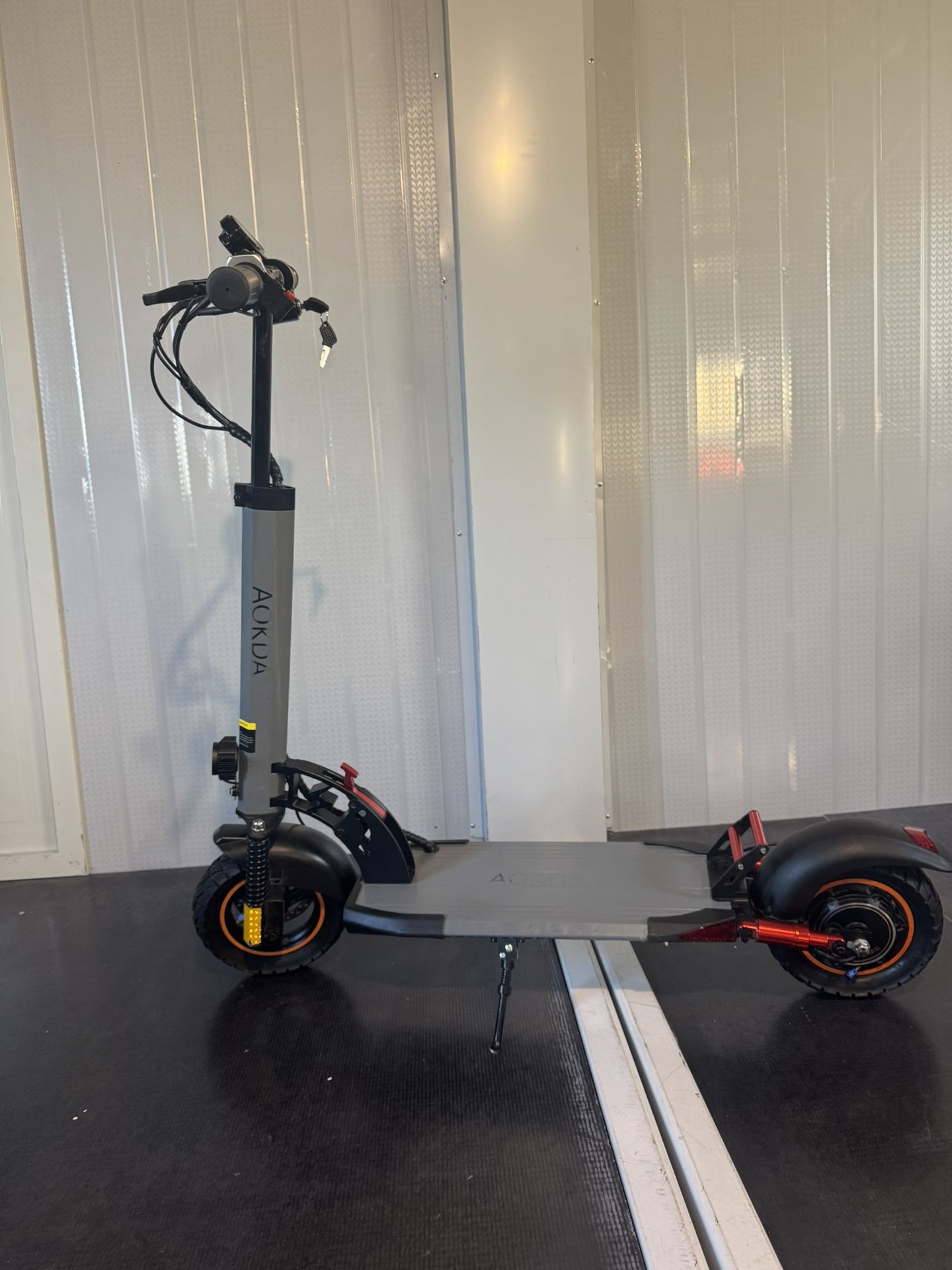 Electric scooter