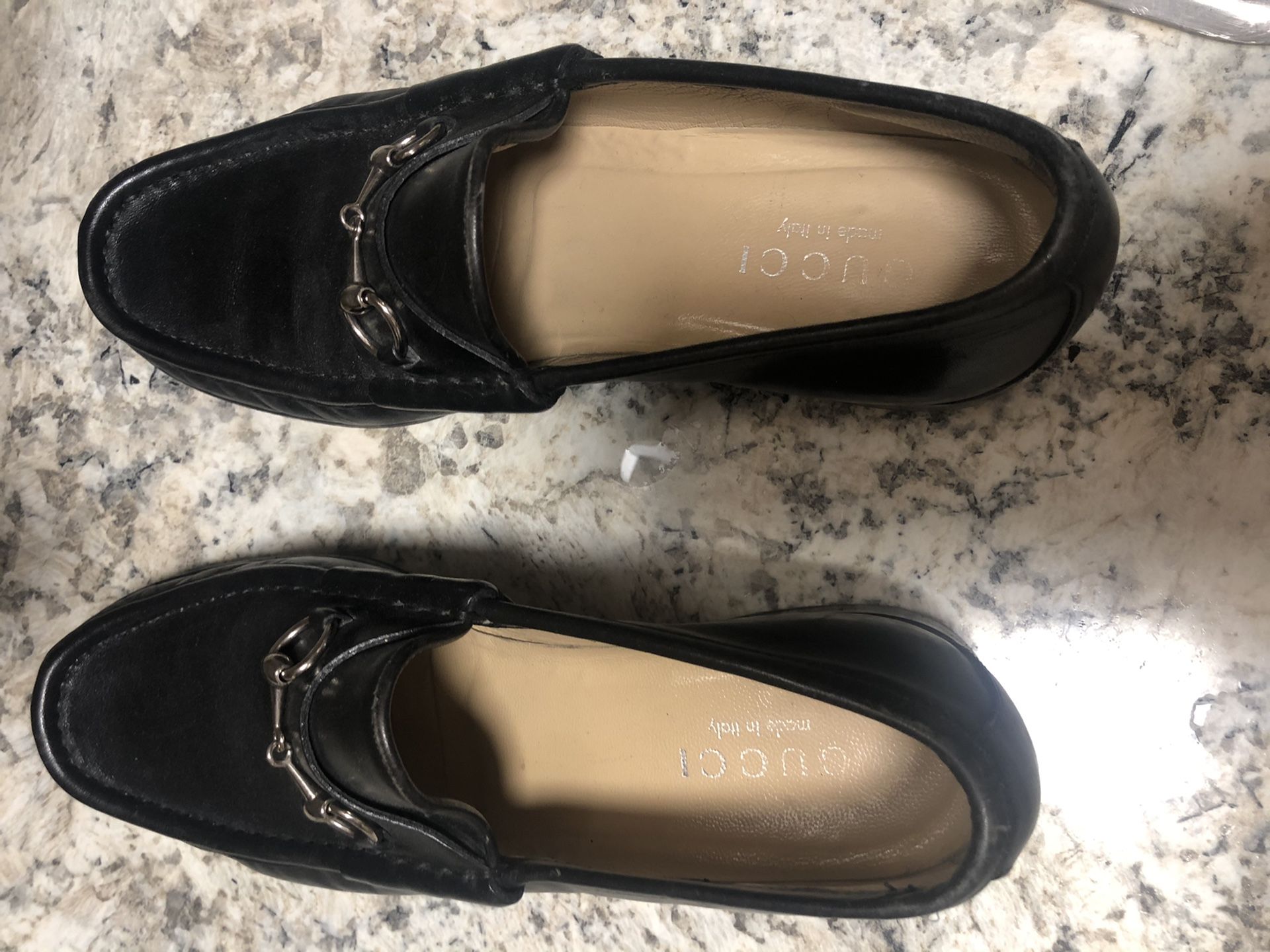 Women’s Gucci Horsebit Leather Loafers
