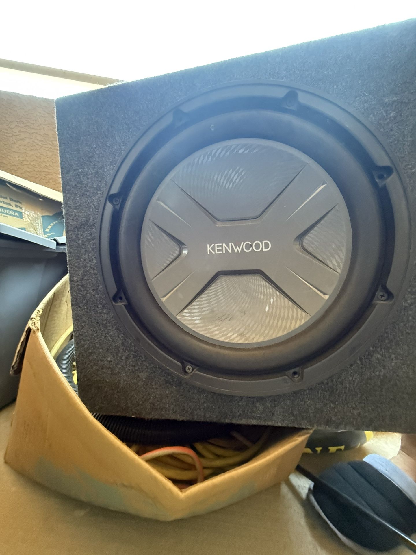 10in Subwoofer Kenwood