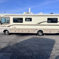 1997 Fleetwood Bounder