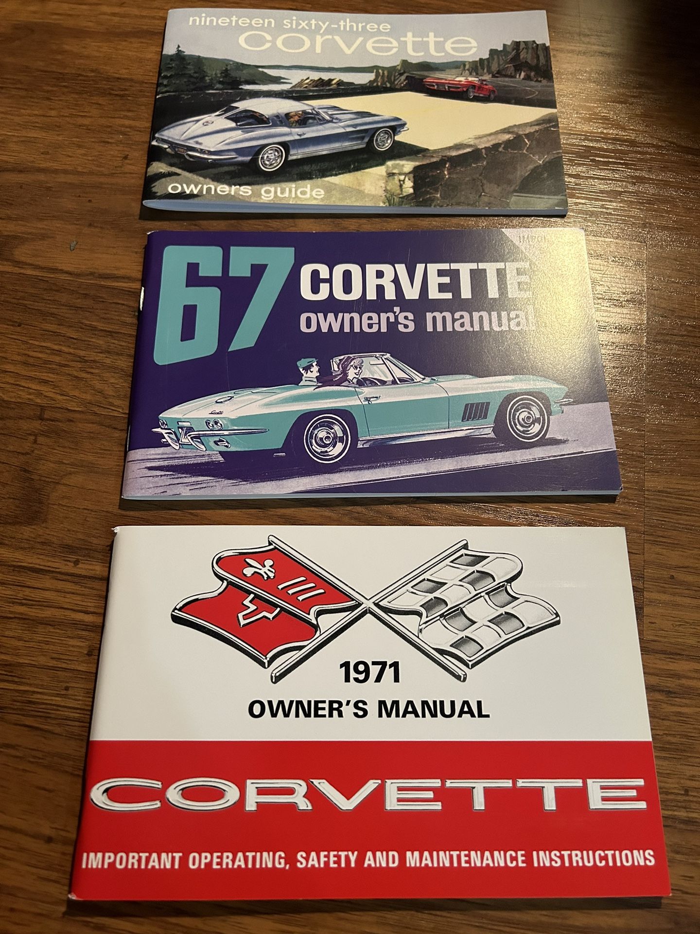 Corvette Dealer Brochures And Owners Manuals