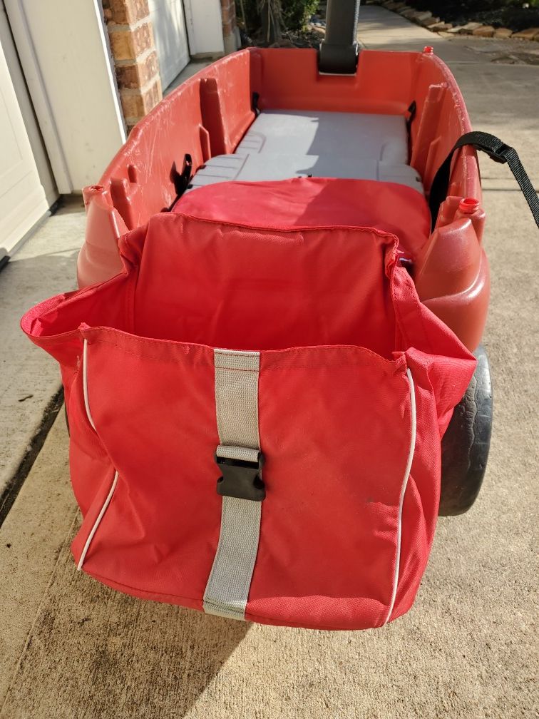 Radio flyer wagon