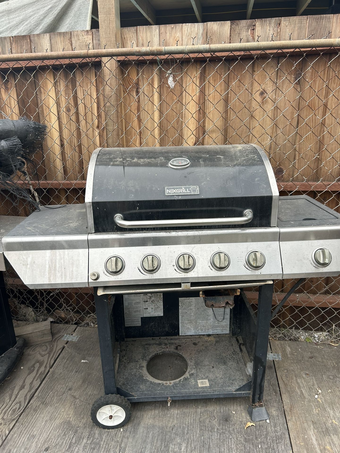 5 Burner Grill
