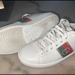 Gucci Shoes 