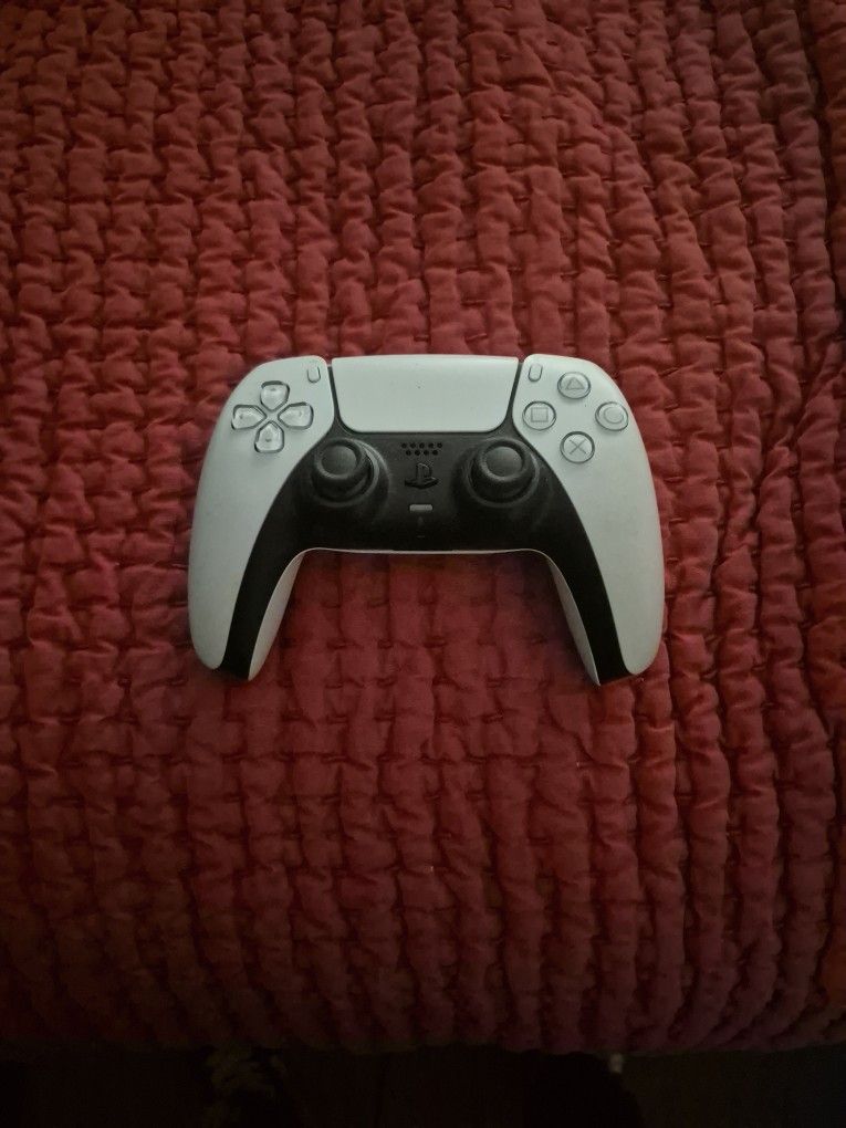 Used Playstation 5 Controller
